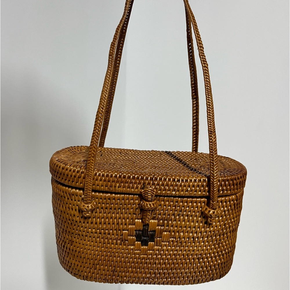 Rattan/Straw Purse. Handwoven in Bali
